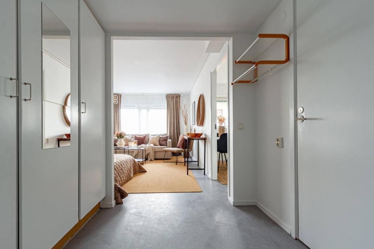 Simple Studio In Trendy Soedermalm - Construction Work ストックホルム エクステリア 写真